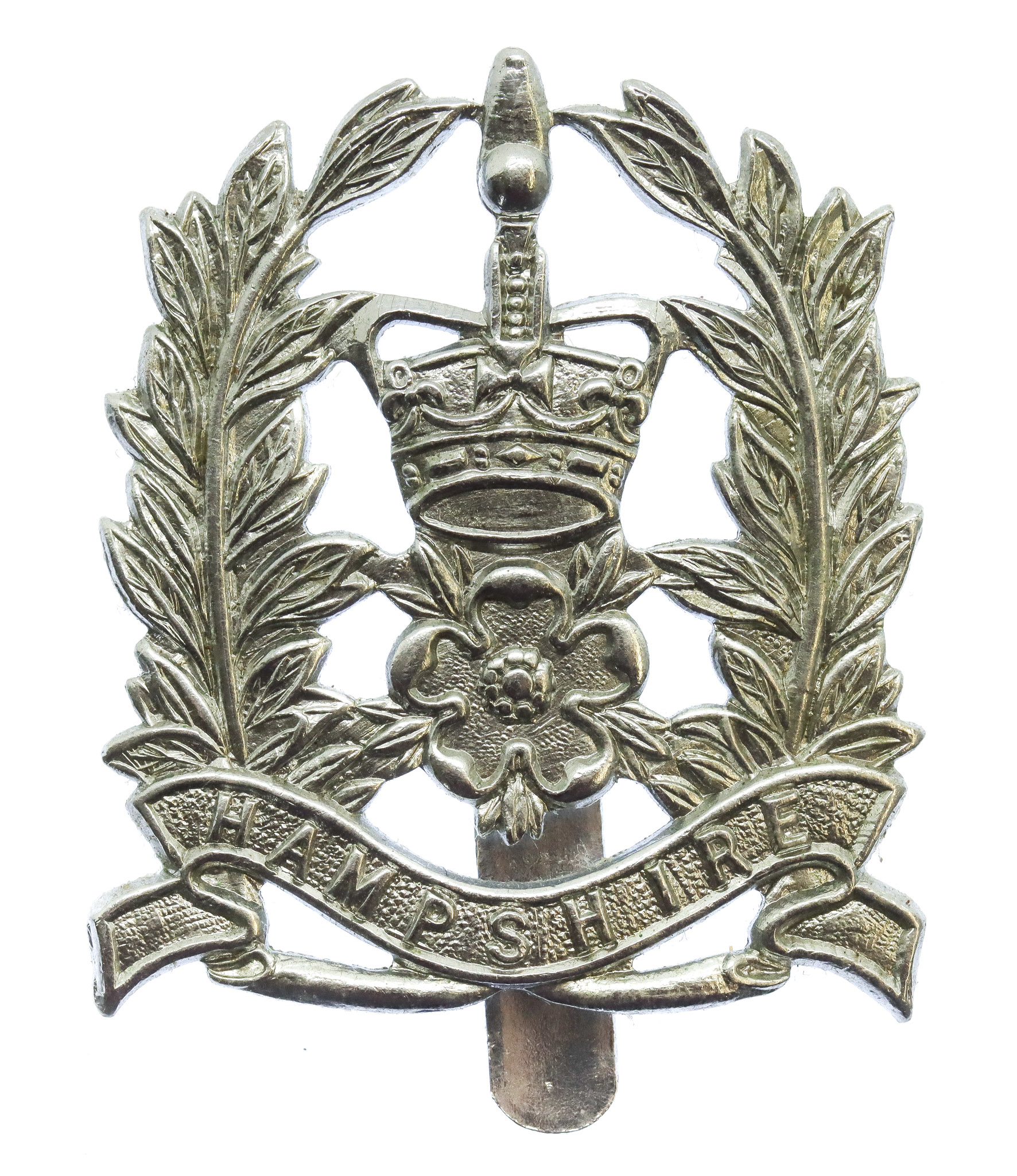 Hampshire Constabulary Constables Cap Badge - Queen's Crown