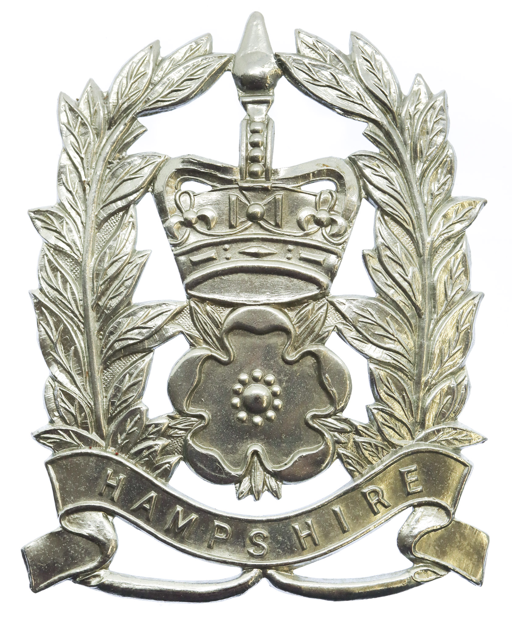 Hampshire Constabulary Constables Helmet Plate - Queen's Crown