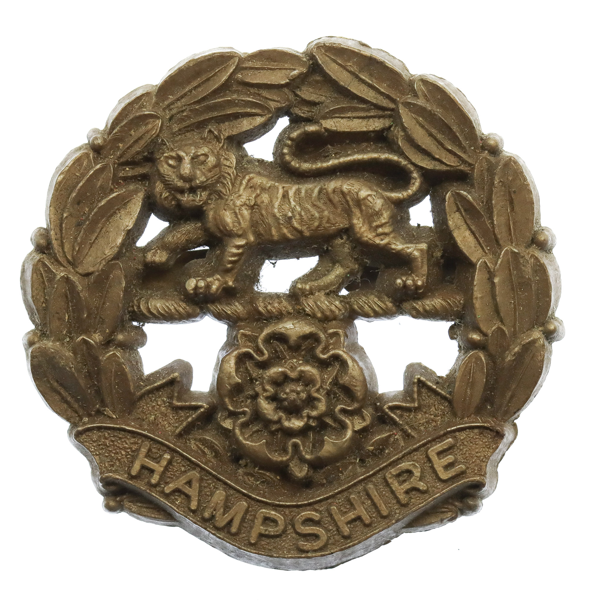 Hampshire Regiment WW2 Plastic Economy Cap Badge