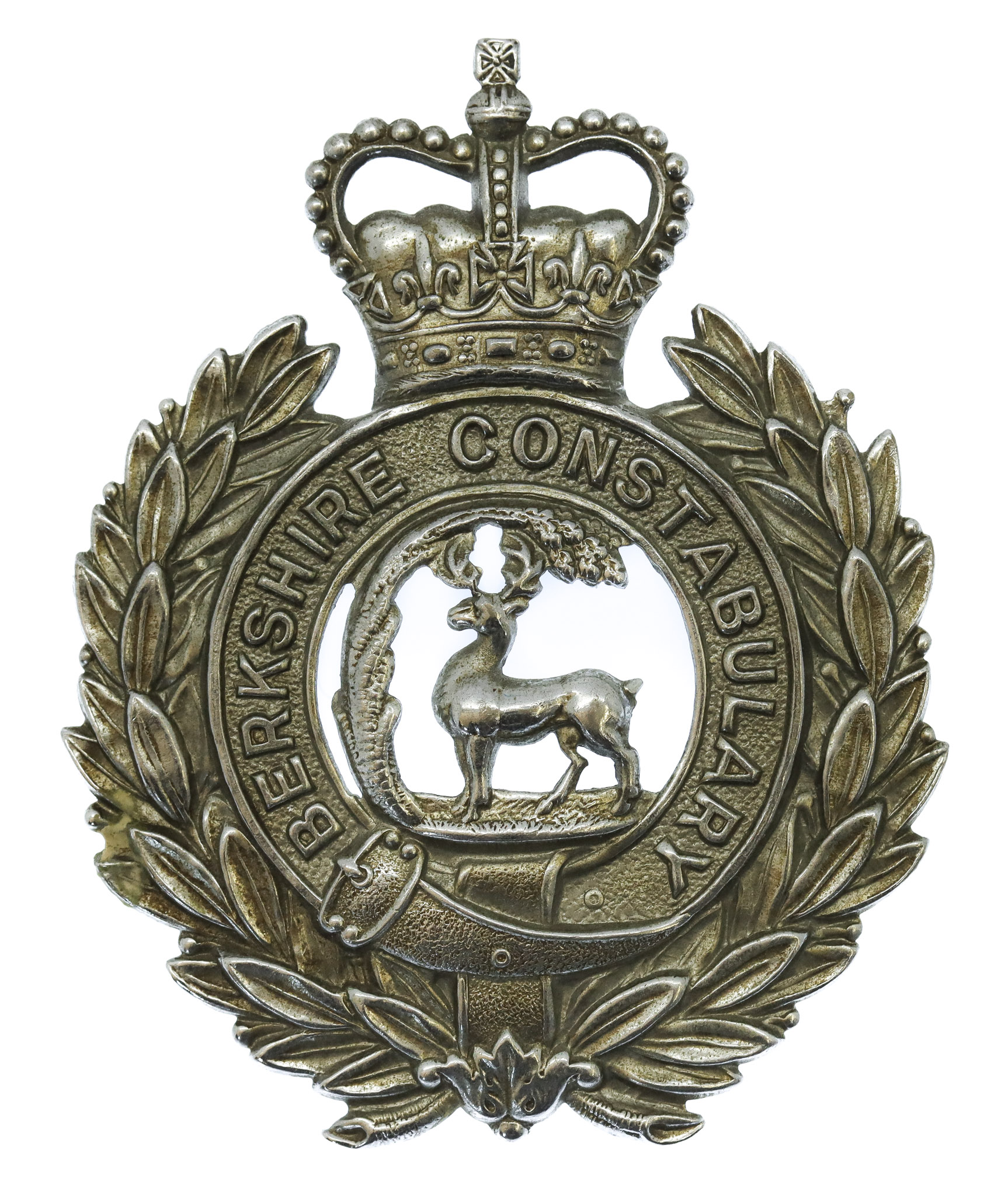 Berkshire Constabulary Wreath Helmet Plate - Queen's Crown