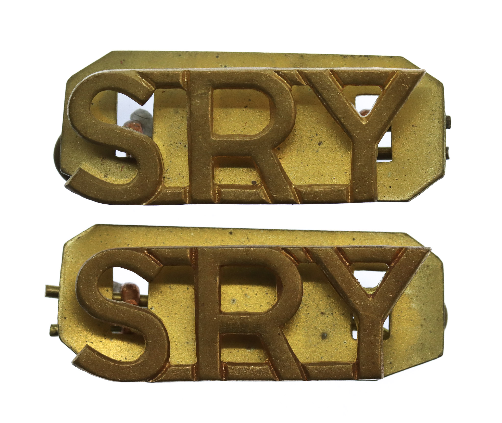 Pair of Sherwood Rangers Yeomanry (S.R.Y.) Shoulder Titles