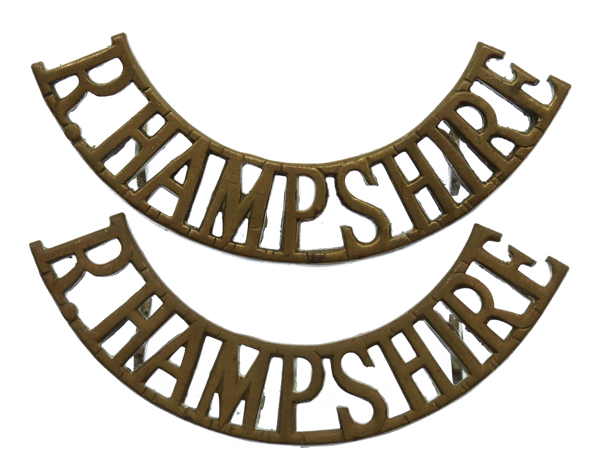 Pair of Royal Hampshire Regiment (R.HAMPSHIRE) Officer's Shoulder Titles