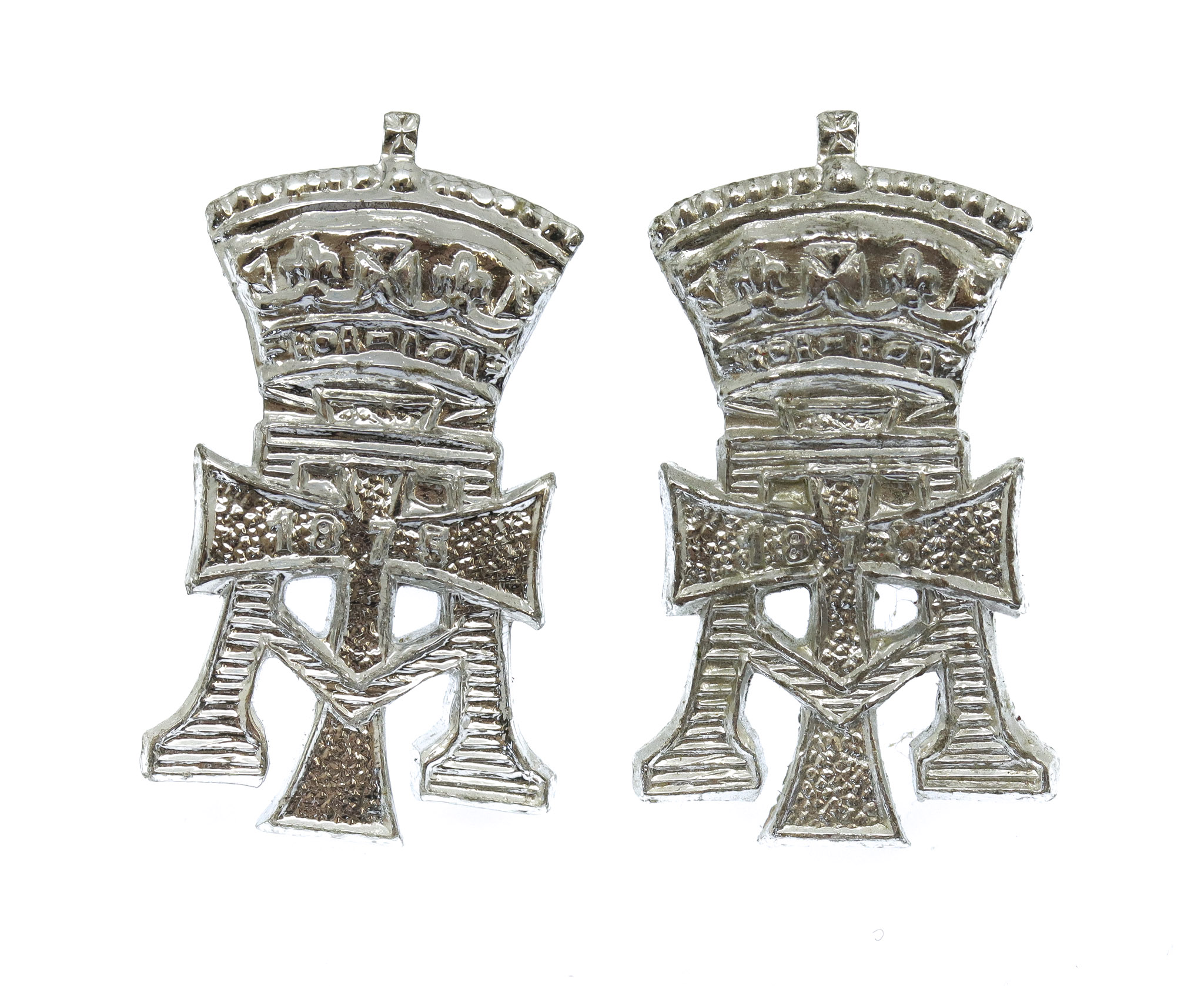 Pair of Green Howards Anodised (Staybrite) Collar Badges