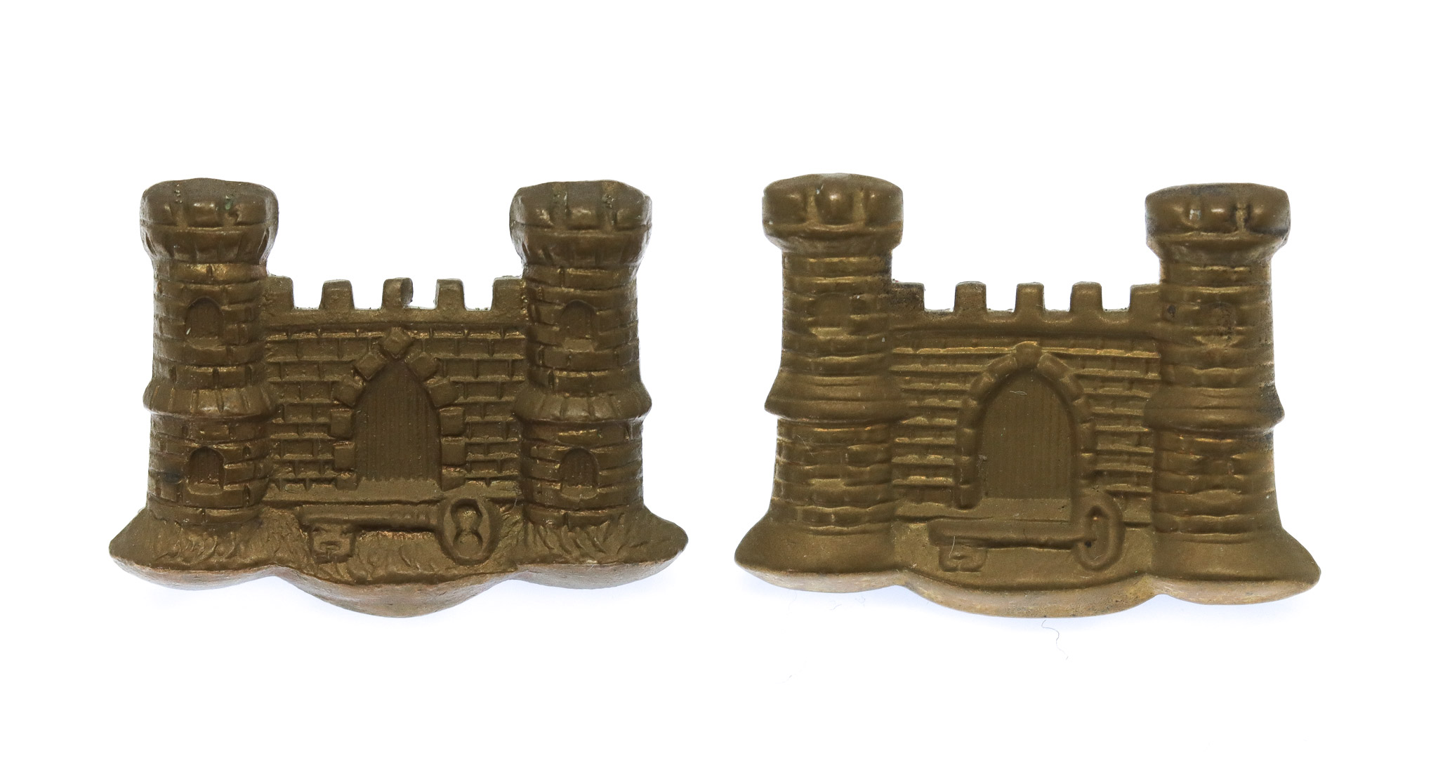Pair of Victorian Suffolk Regiment Collar Badges