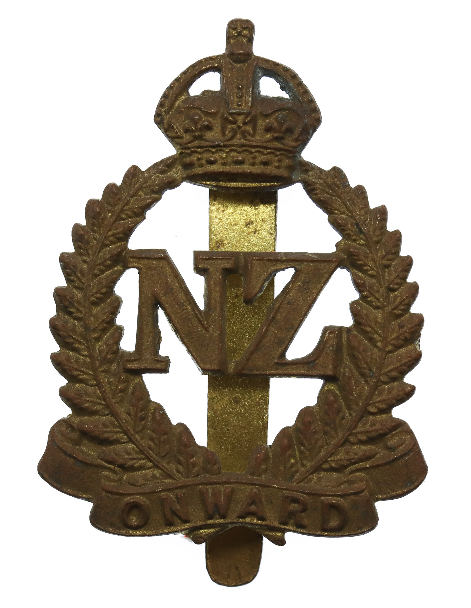 New Zealand Expeditionary Force (N.Z.E.F.) Cap Badge - King's Crown 