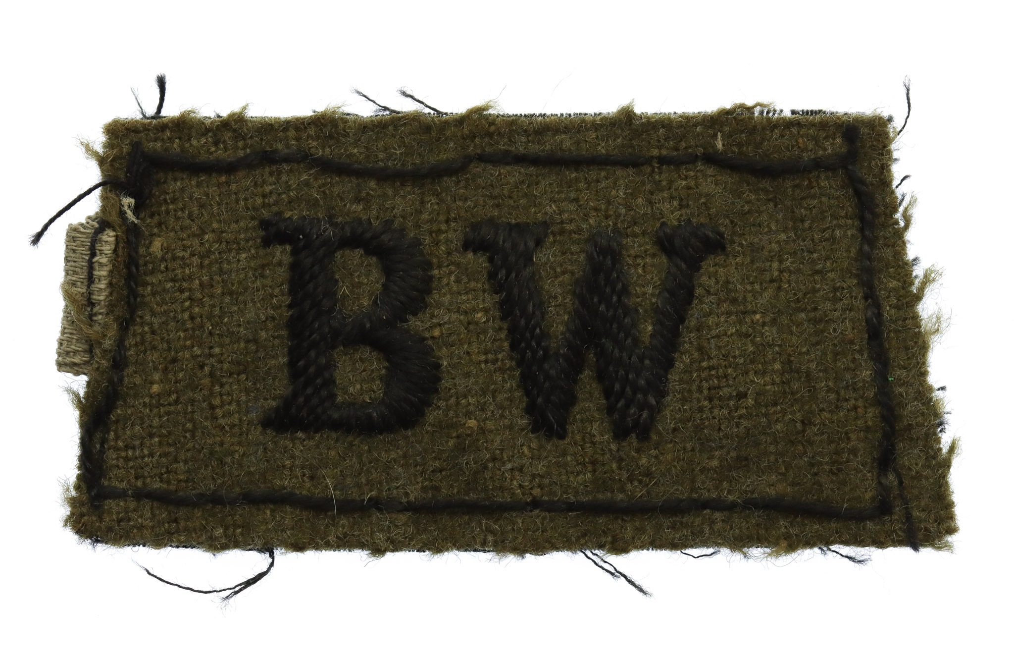 Black Watch (BW) WW2 Cloth Slip On Shoulder Title