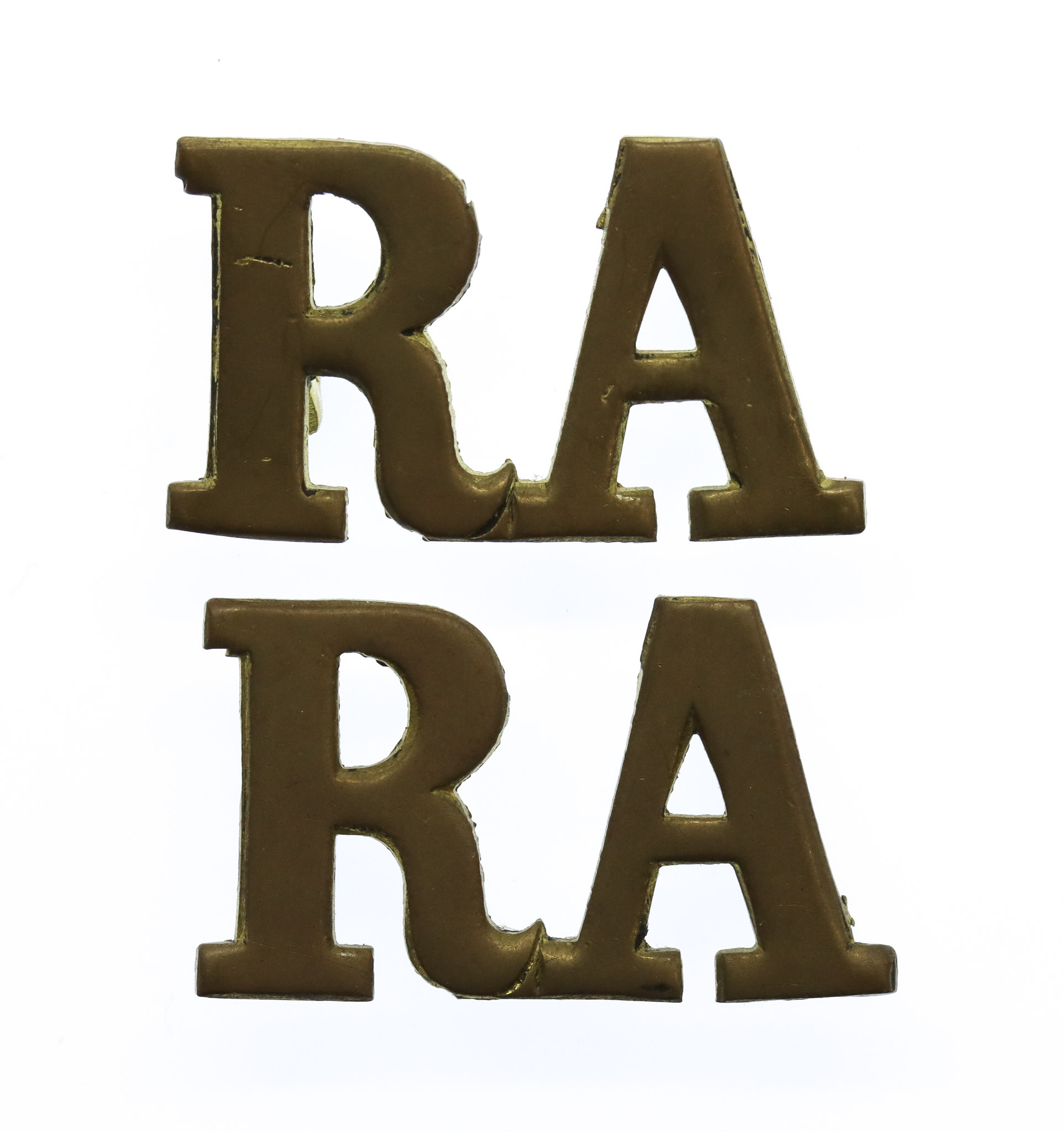 Pair of Royal Artillery (R.A.) Shoulder Titles