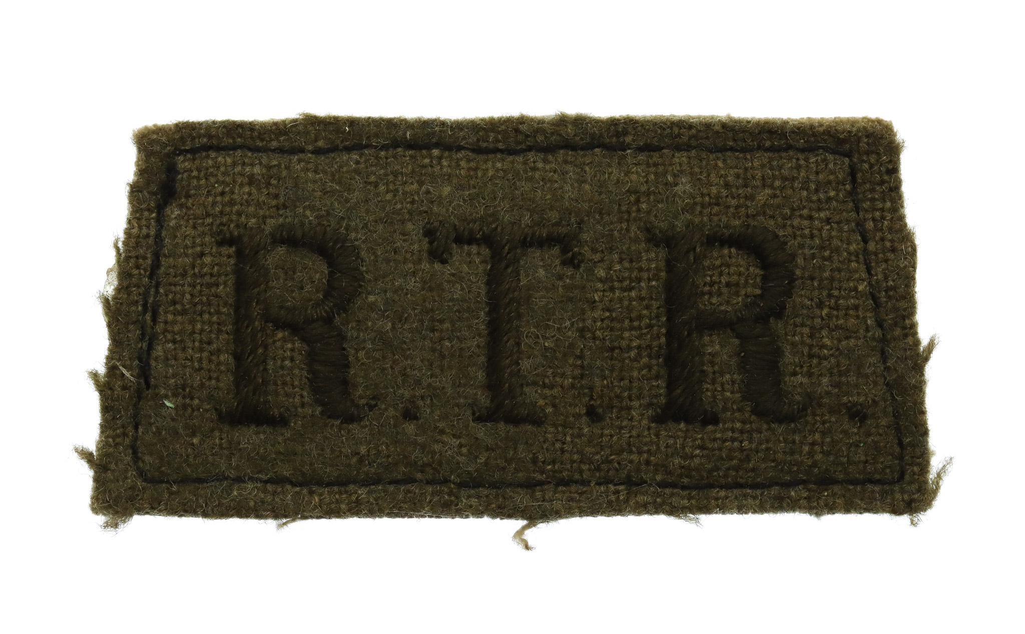 Royal Tank Regiment (R.T.R.) WW2 Cloth Slip On Shoulder Title