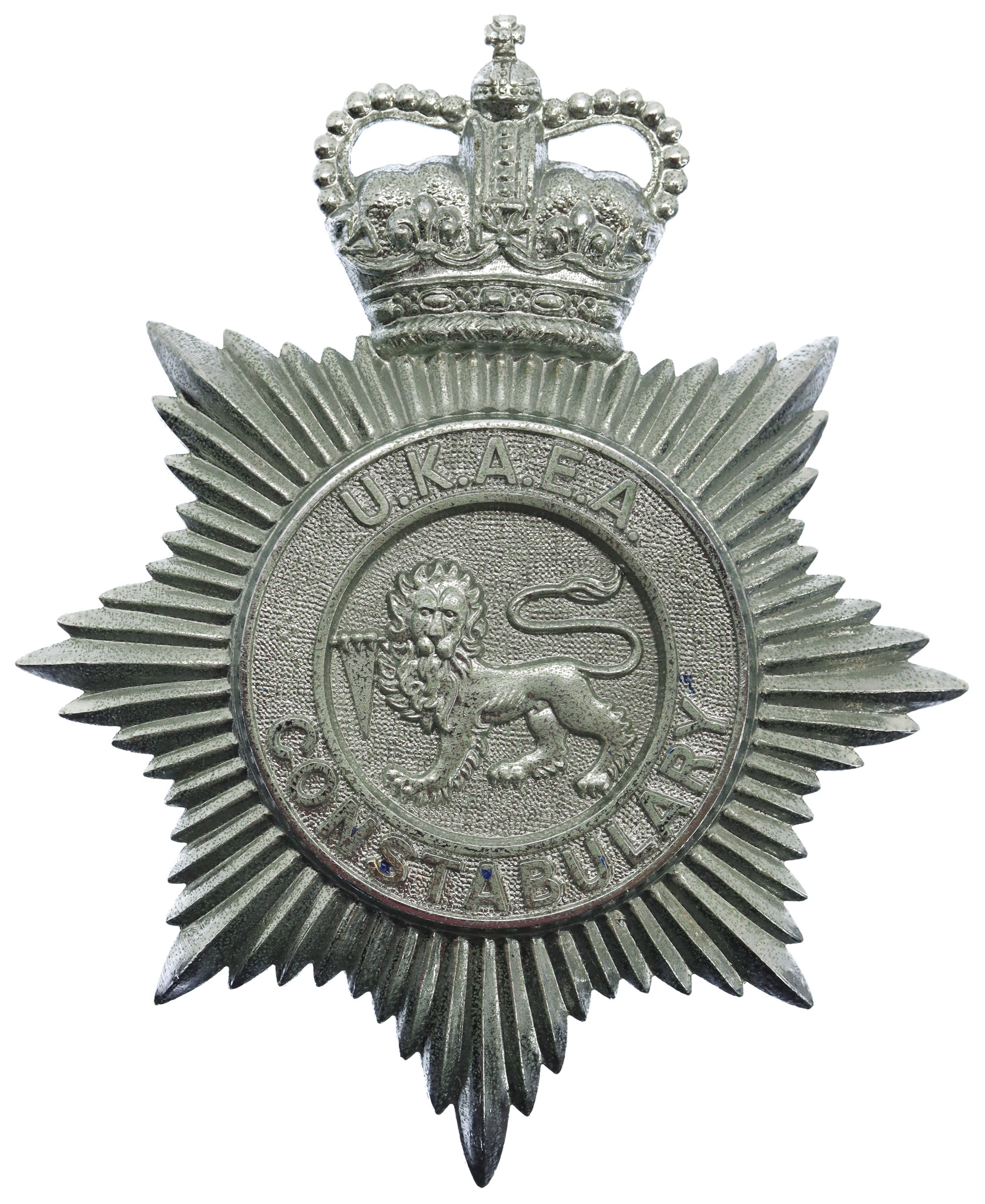 United Kingdom Atomic Energy Authority (U.K.A.E.A.) Constabulary Helmet Plate - Queen's Crown