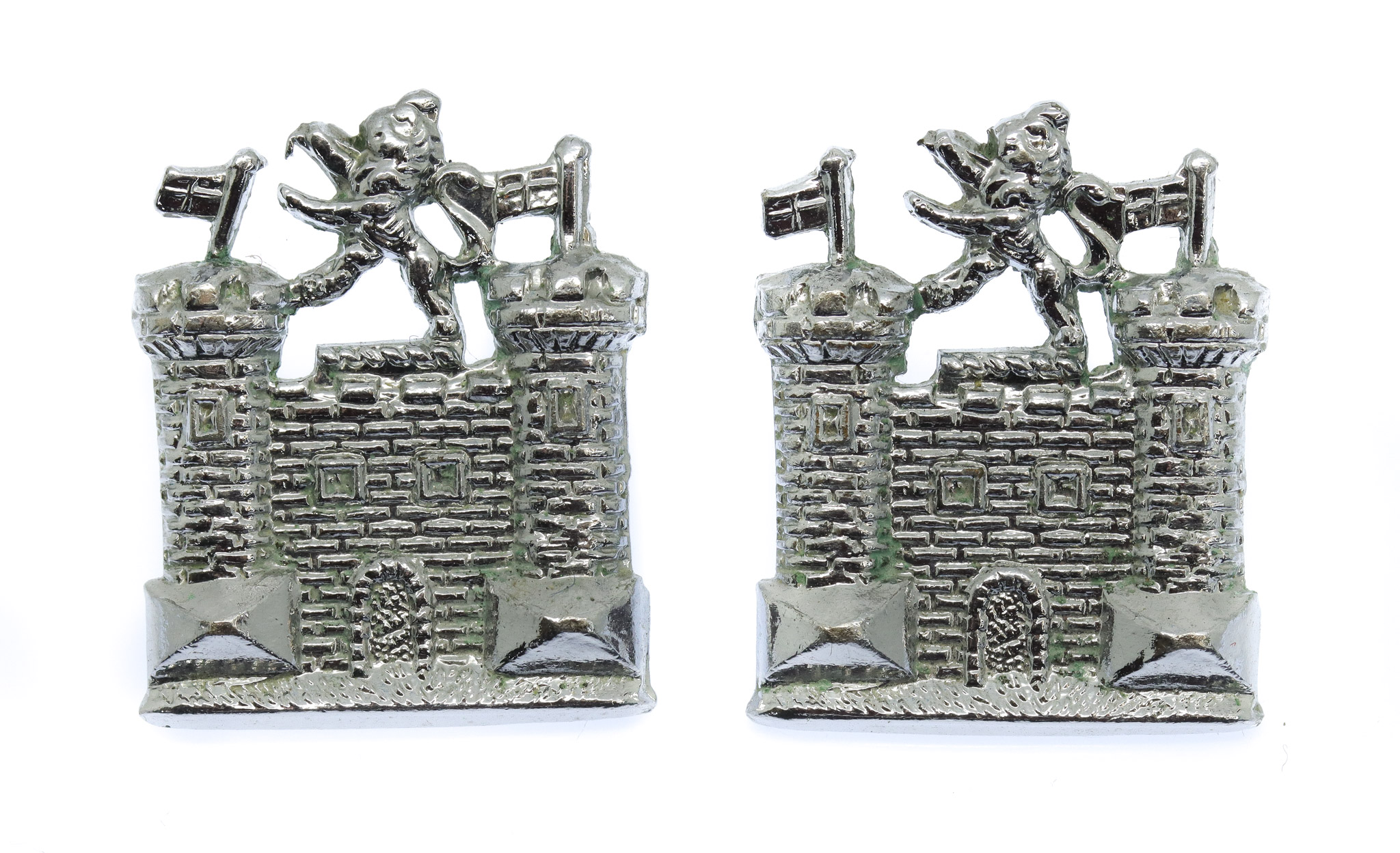 Pair of Suffolk Constabulary Collar Badges