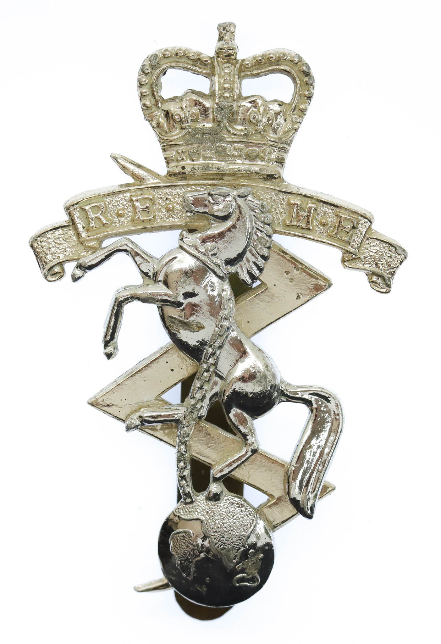 Royal Electrical & Mechanical Engineers (R.E.M.E.) Anodised (Staybrite) Cap Badge