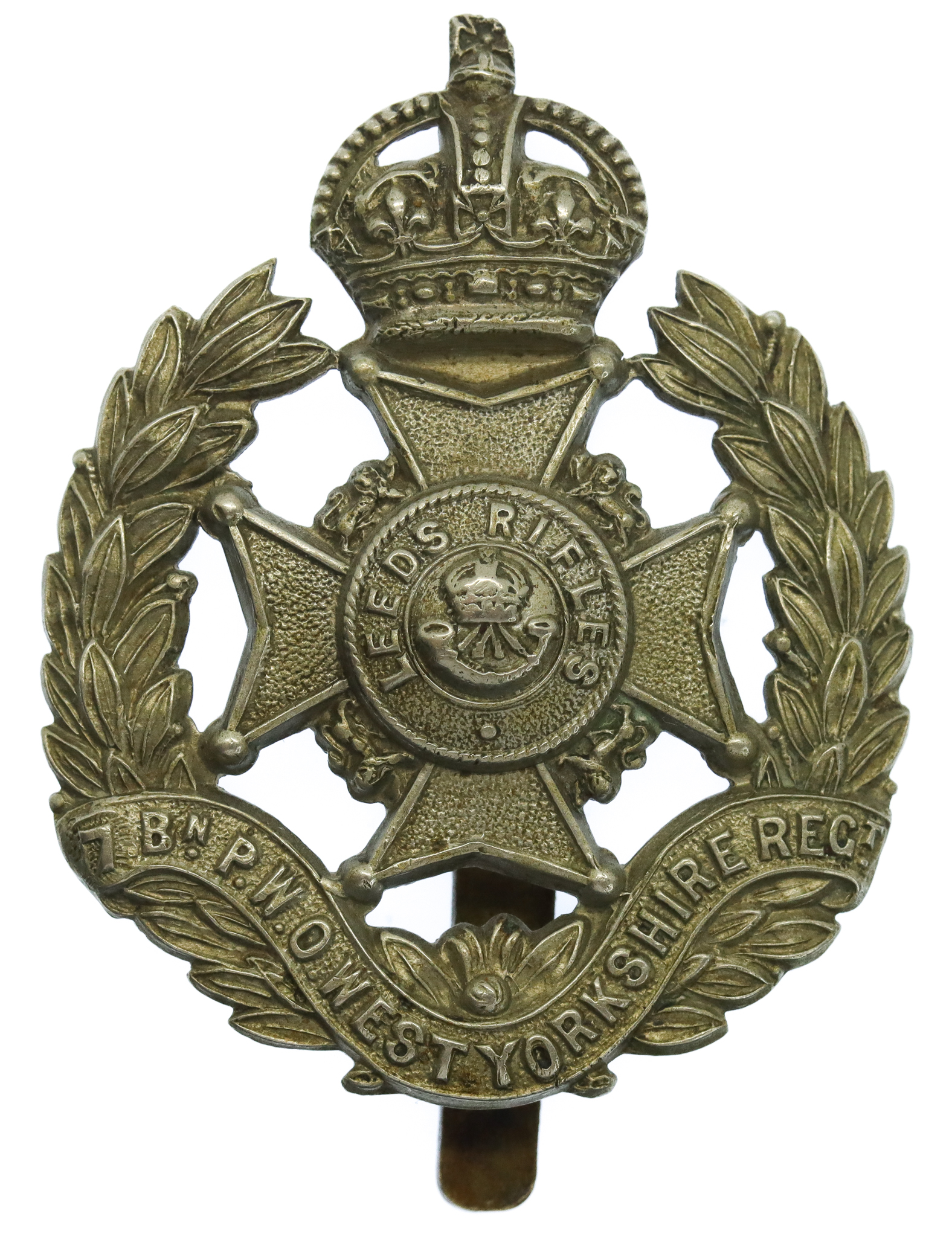 7th Bn. PWO West Yorkshire Regiment (Leeds Rifles) White Metal Cap Badge