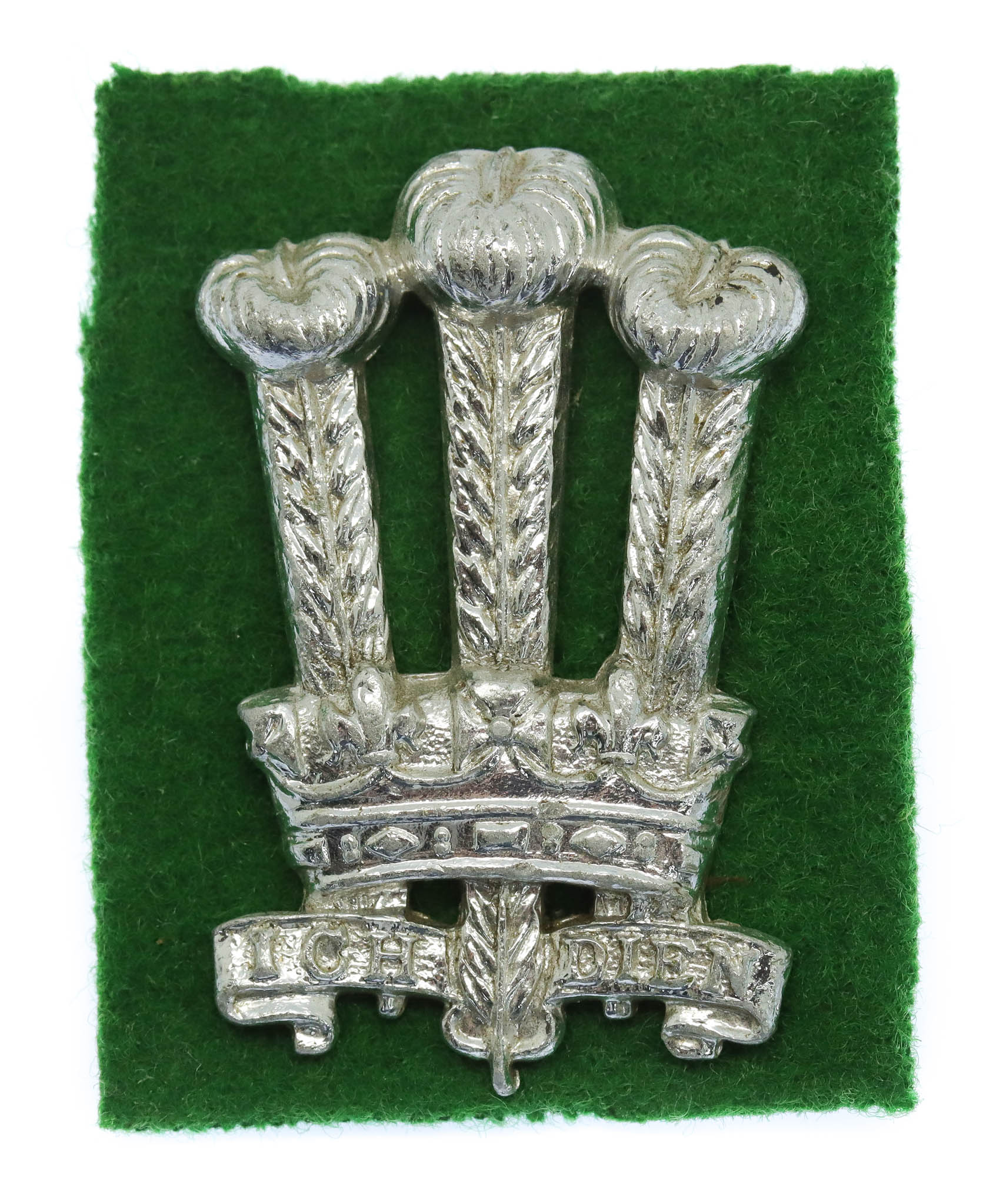 Welsh Brigade Anodised (Staybrite) Cap Badge