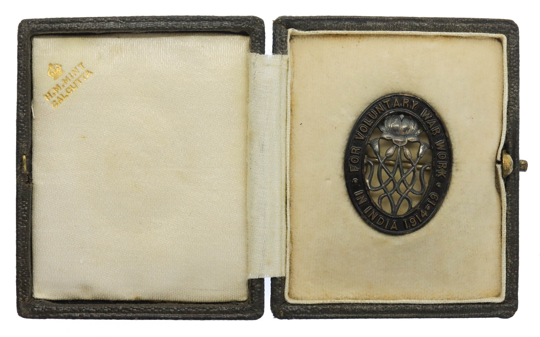 WW1 Voluntary War Work in India 1914-19 Badge in Fitted Case with Recipient's Name
