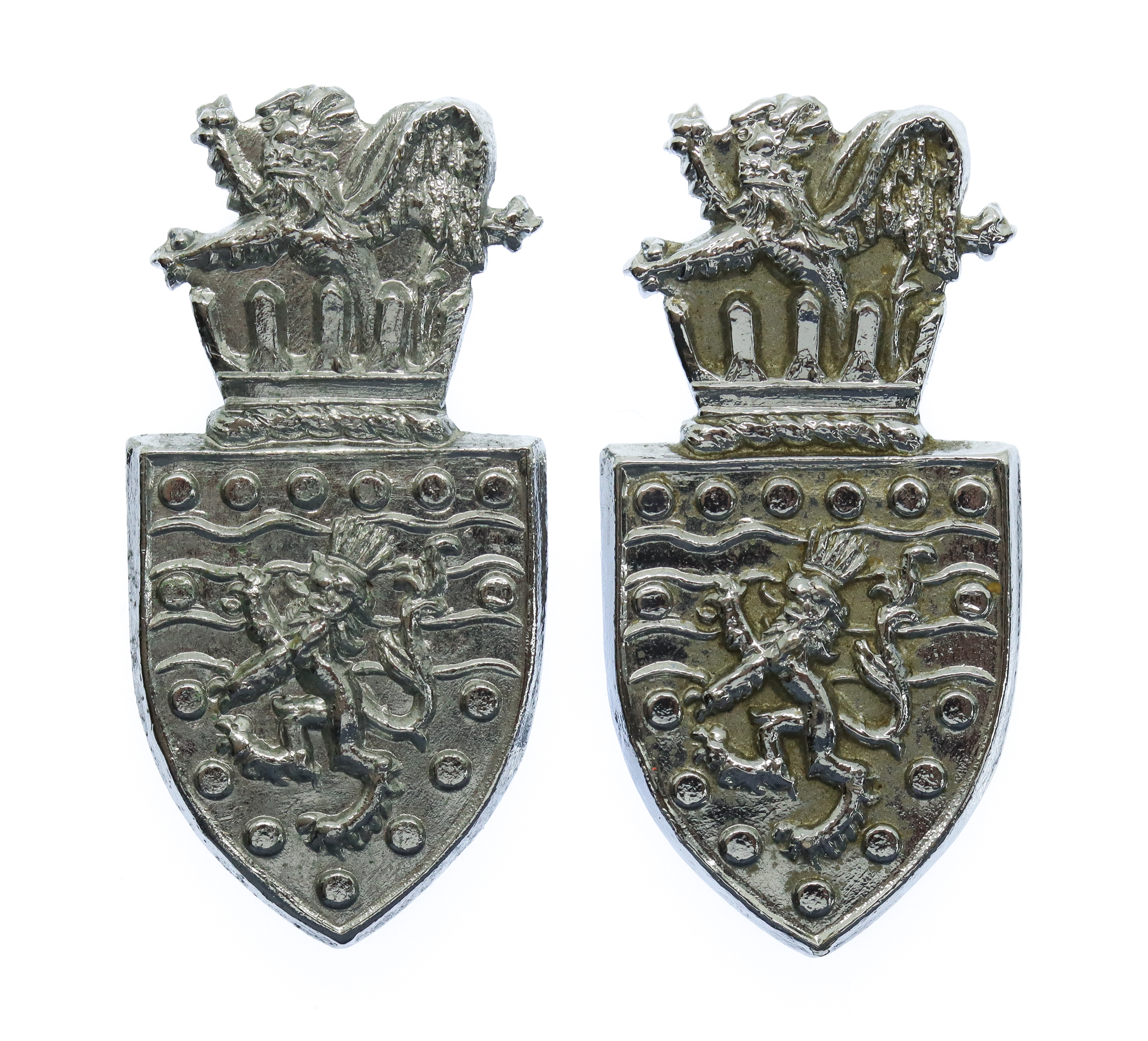 Pair of Devon & Cornwall Constabulary Collar Badges