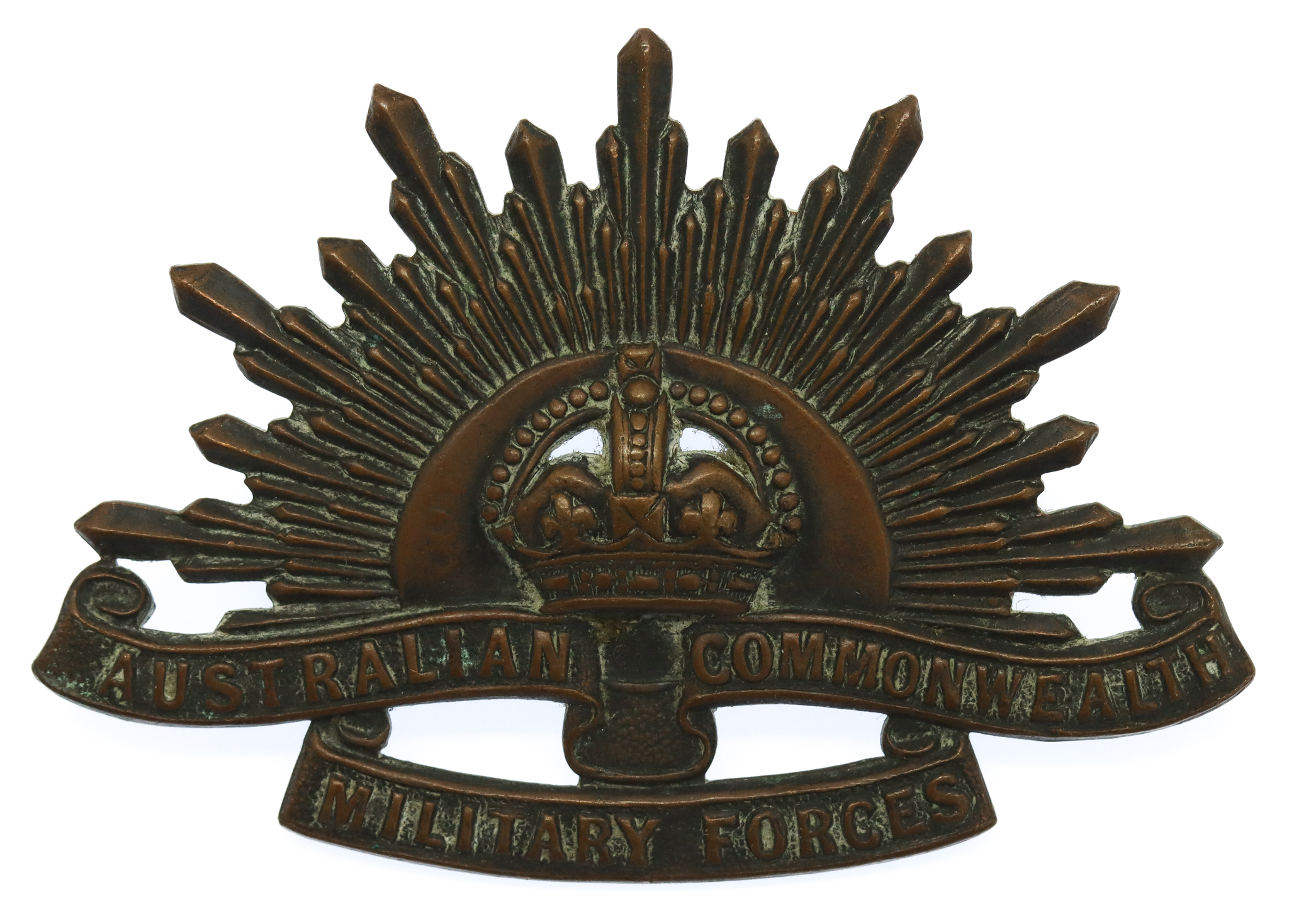 Australian Commonwealth Military Forces Slouch Hat Badge - King's Crown