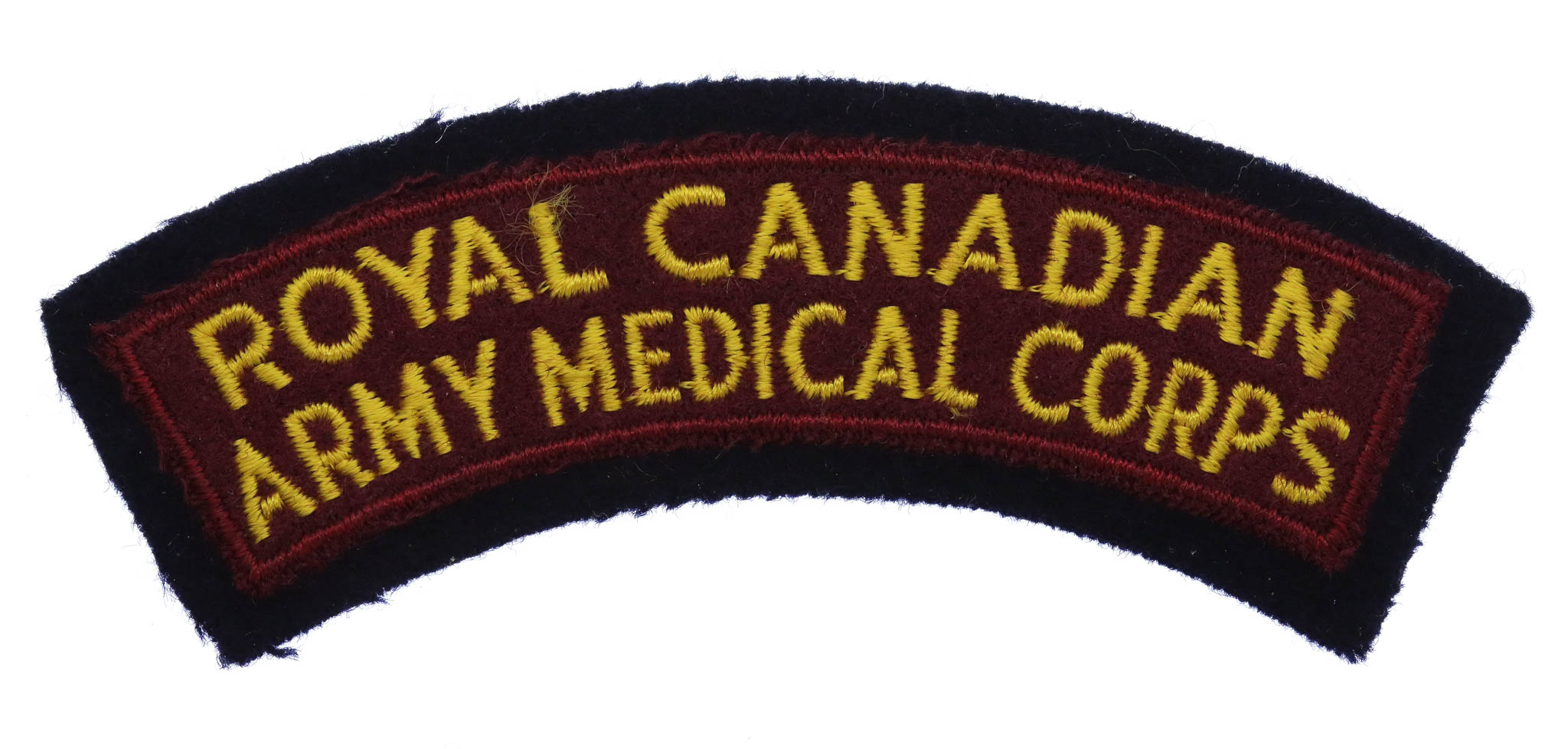 Royal Canadian Army Medical Corps (ROYAL CANADIAN/ARMY MEDICAL CORPS) Cloth Shoulder Title