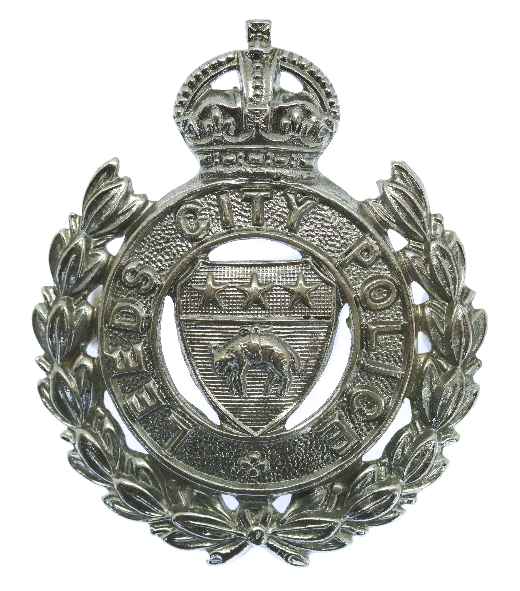 Leeds City Police Wreath Cap Badge - King's Crown