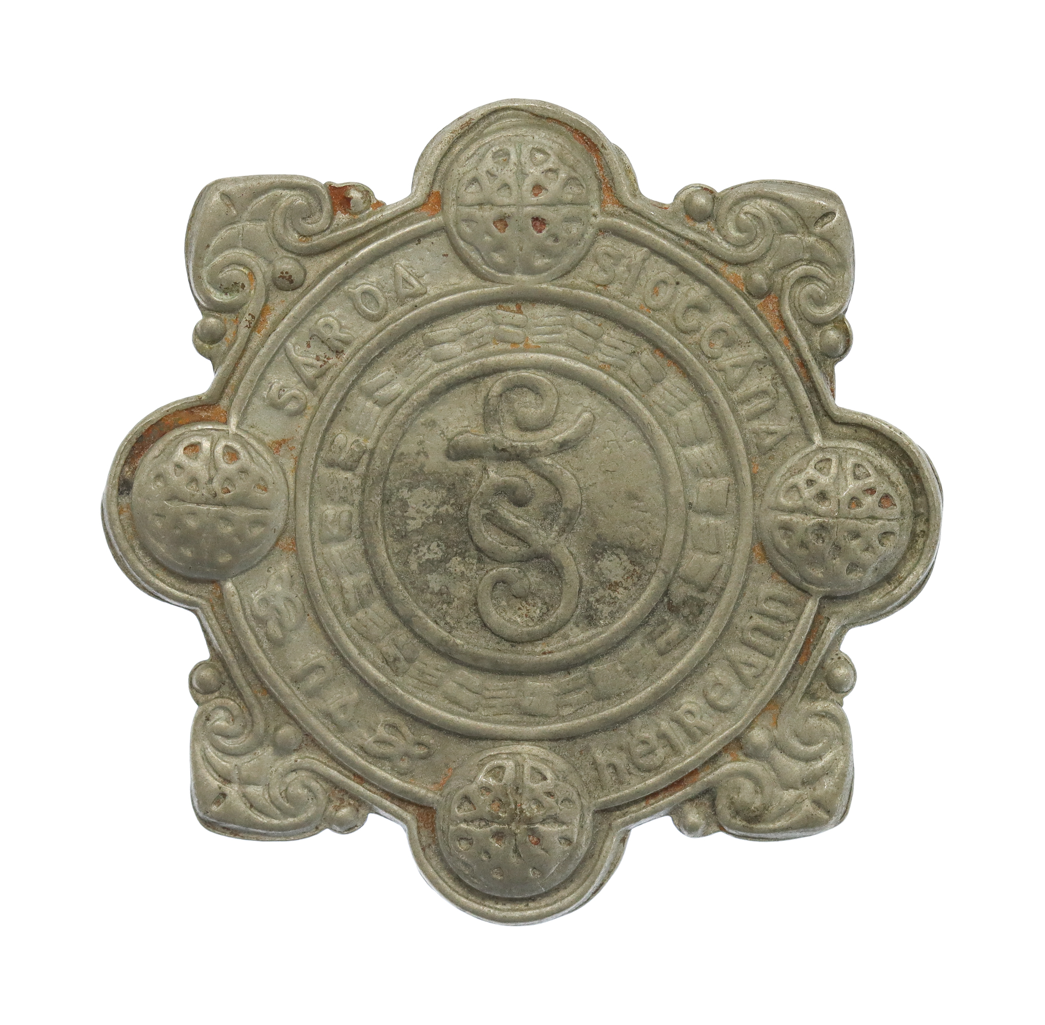 Garda Siochana (Irish Police) White Metal Cap Badge