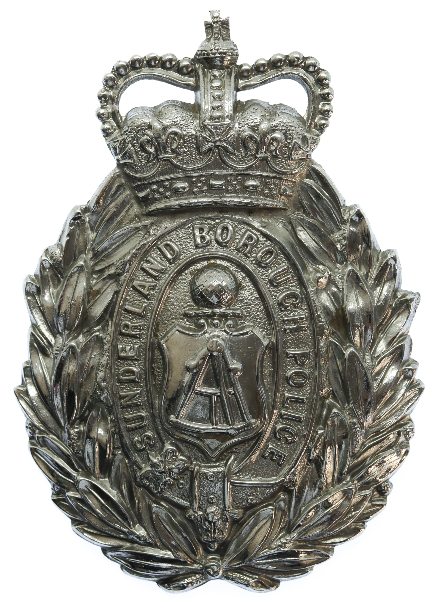 Sunderland Borough Police Wreath Helmet Plate - Queen's Crown