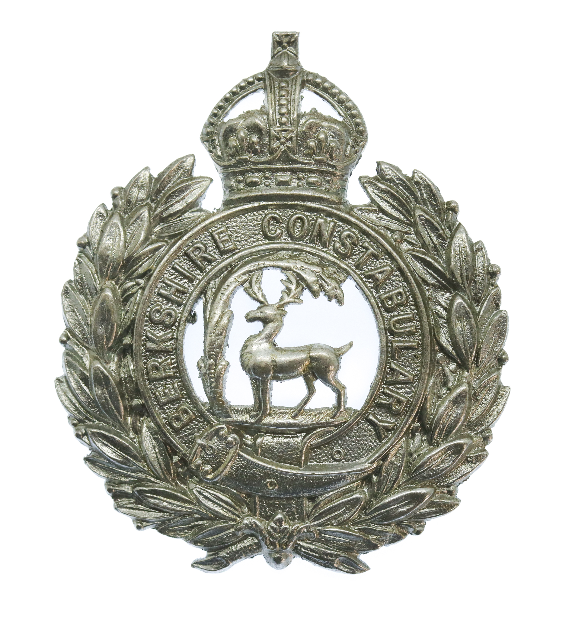 Berkshire Constabulary Chrome Wreath Cap Badge - King's Crown