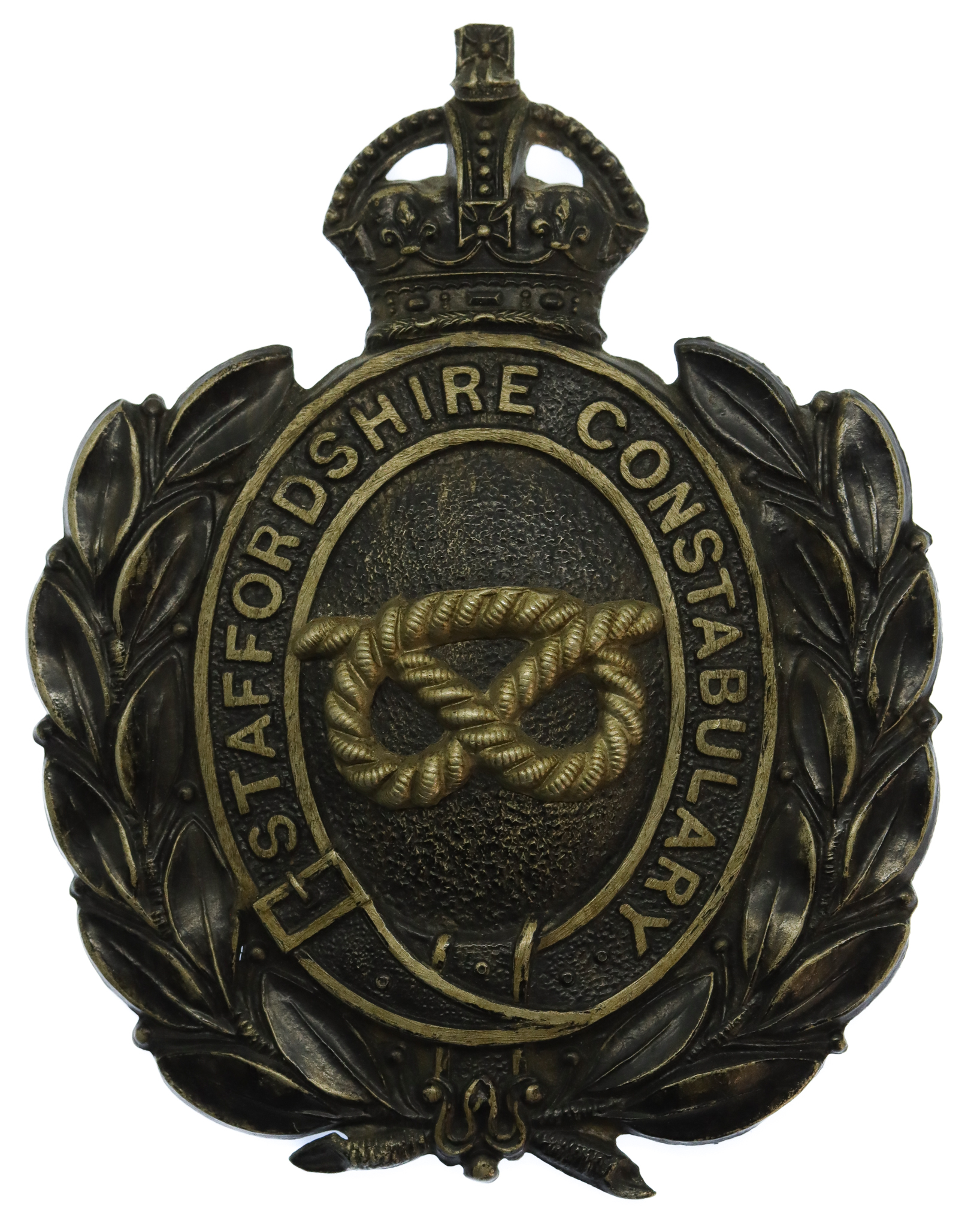 Staffordshire Constabulary Black Wreath Helmet Plate - King's Crown