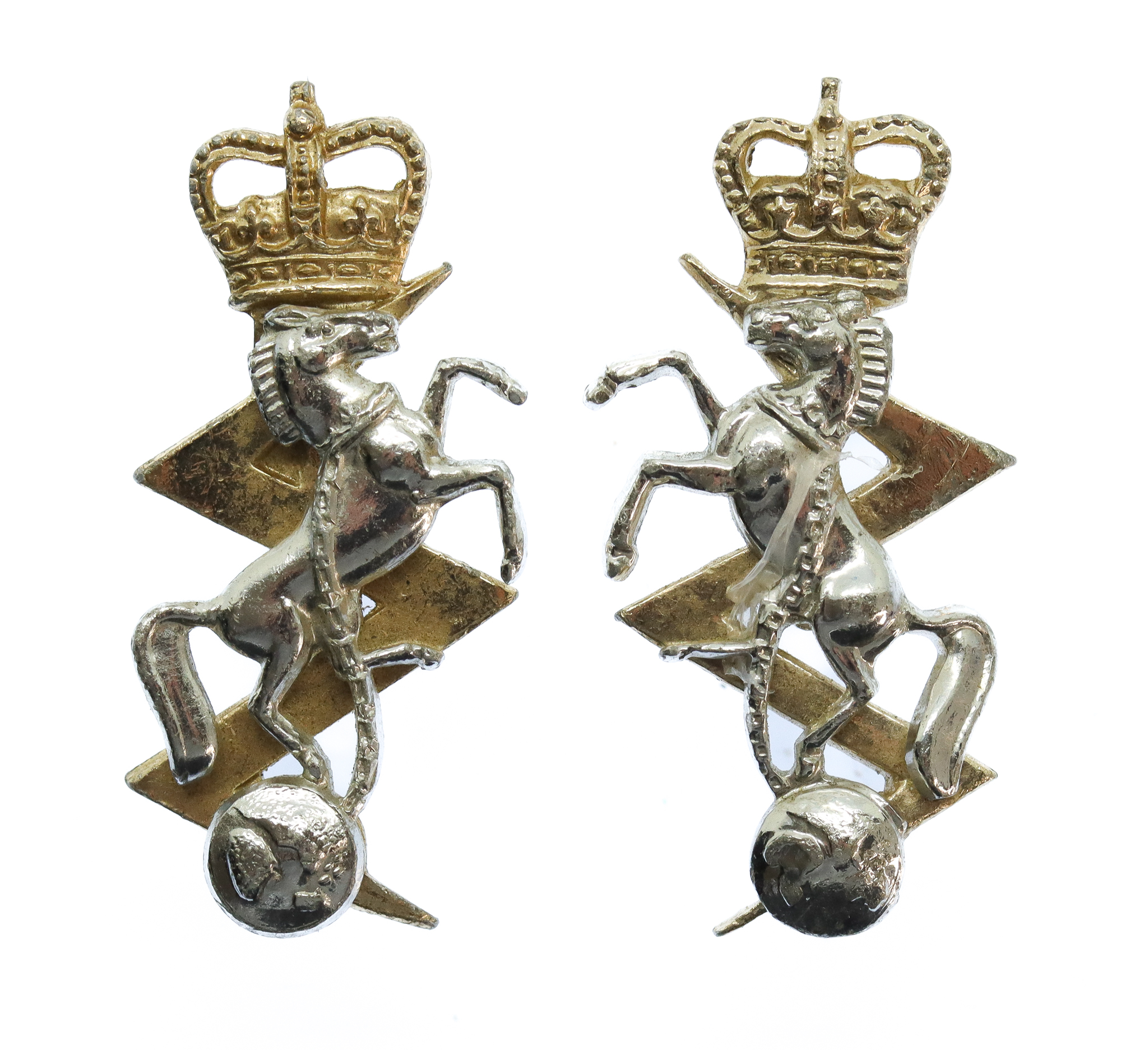 Pair of Royal Electrical & Mechanical Engineers (R.E.M.E.)  Anodised (Staybrite) Collar Badges