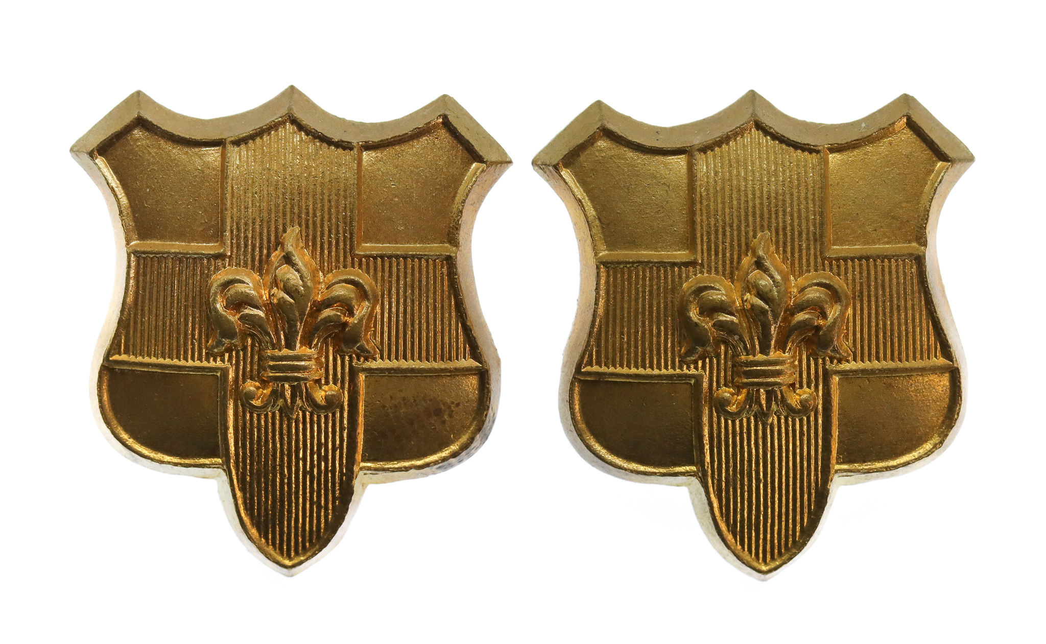 Pair of Loyal North Lancashire Regiment Collar Badges