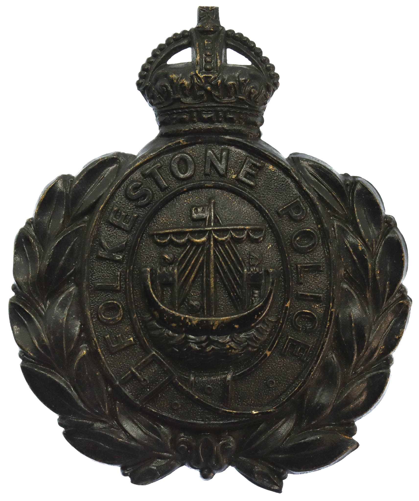 Folkestone Borough Police Black Wreath Helmet Plate - King's Crown