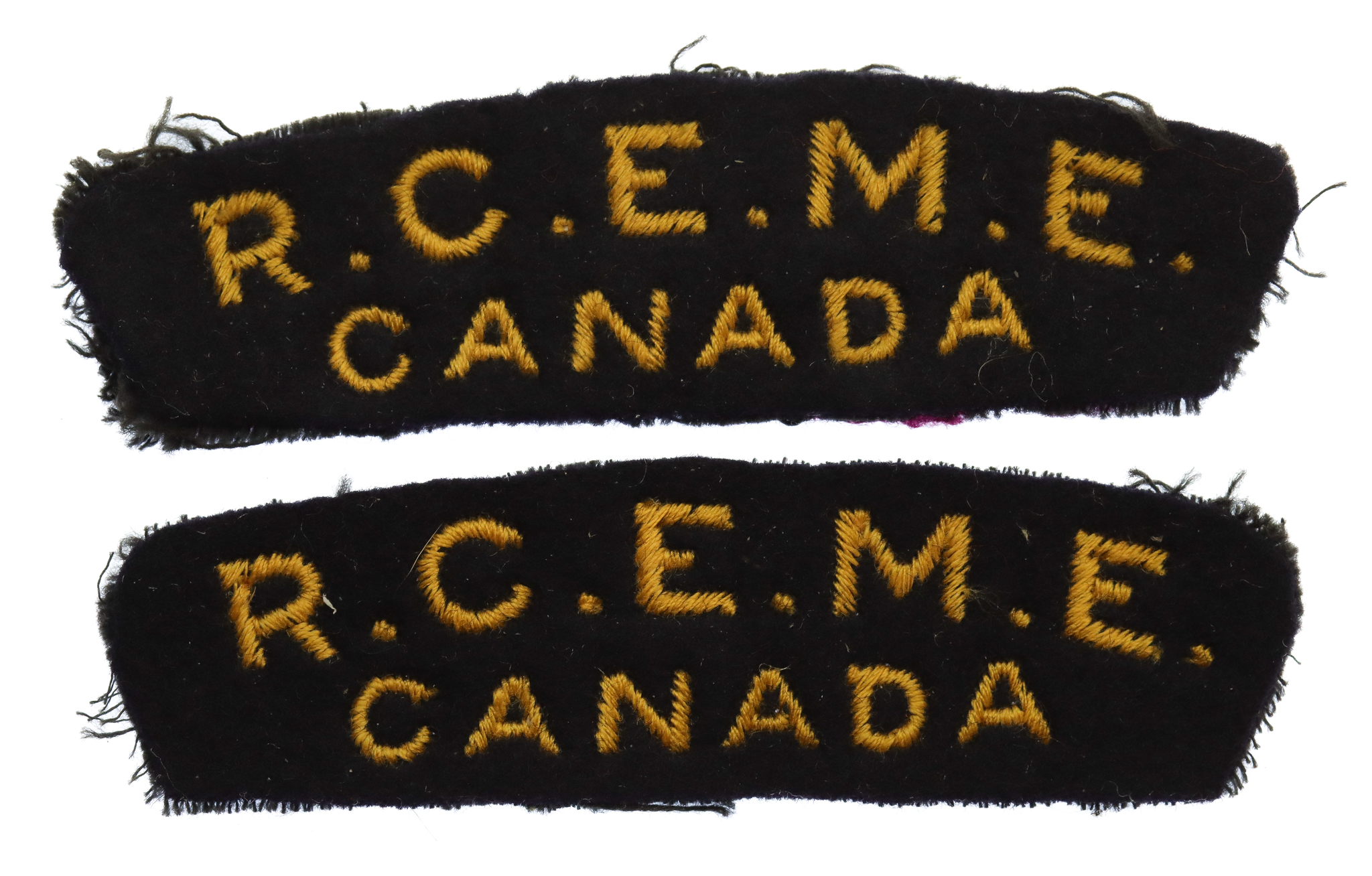 Pair of Royal Canadian Electrical & Mechanical Engineers (R.C.E.M.E./CANADA) Cloth Shoulder Titles