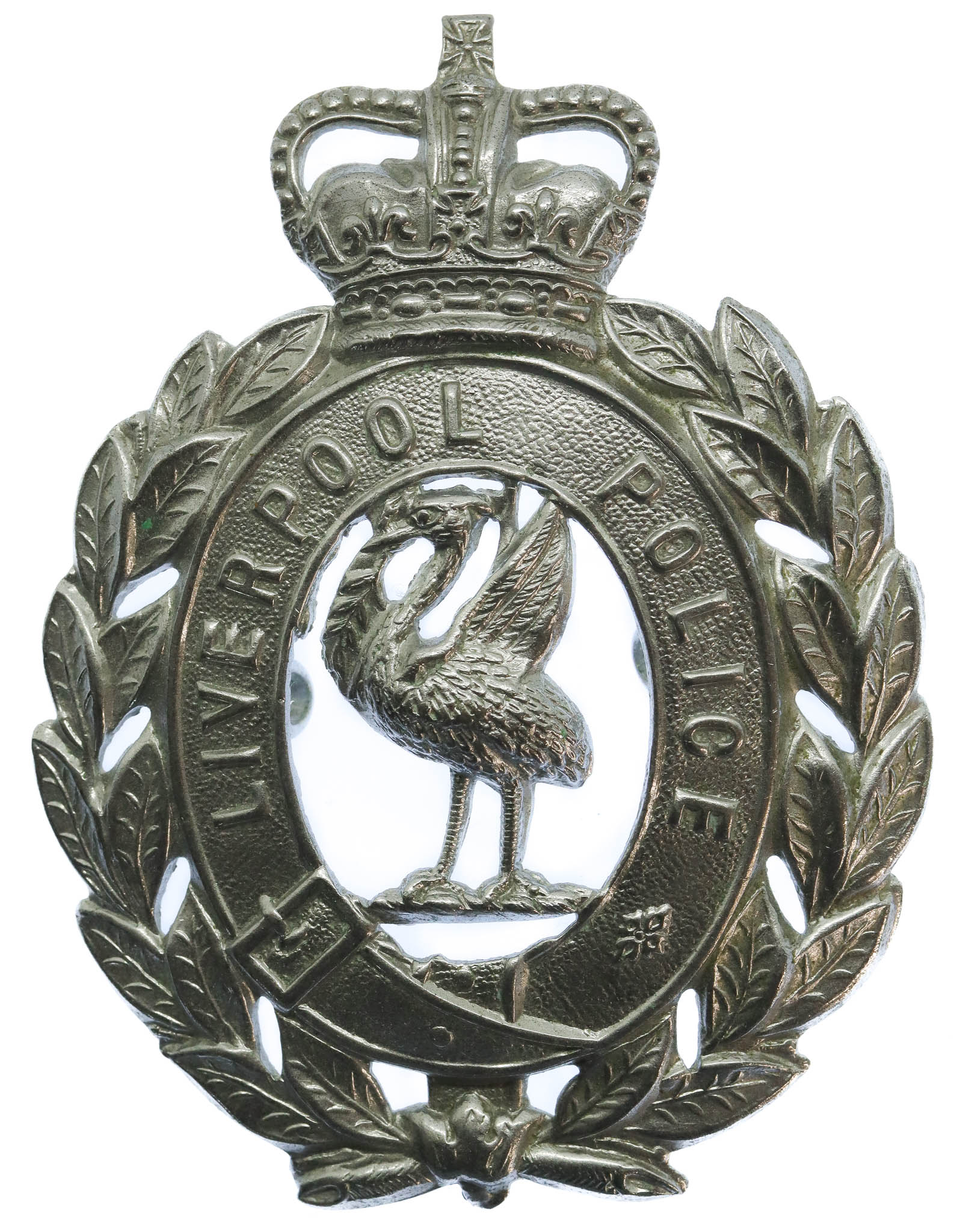 Liverpool City Police Wreath Helmet Plate - Queen's Crown