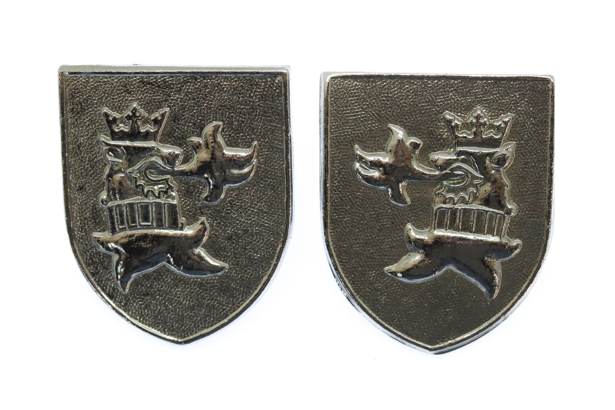 Pair of Cleveland Constabulary Collar Badges