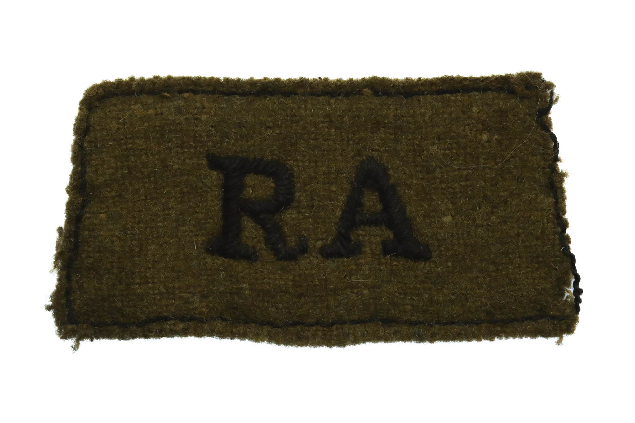 Royal Artillery (RA) Cloth Slip On Shoulder Title