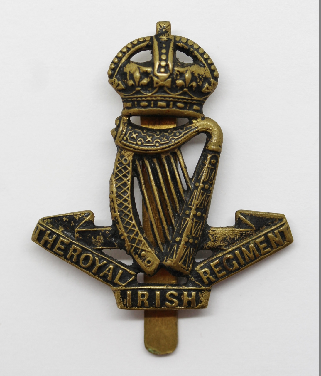 Royal Irish Regiment Cap Badge - King's Crown