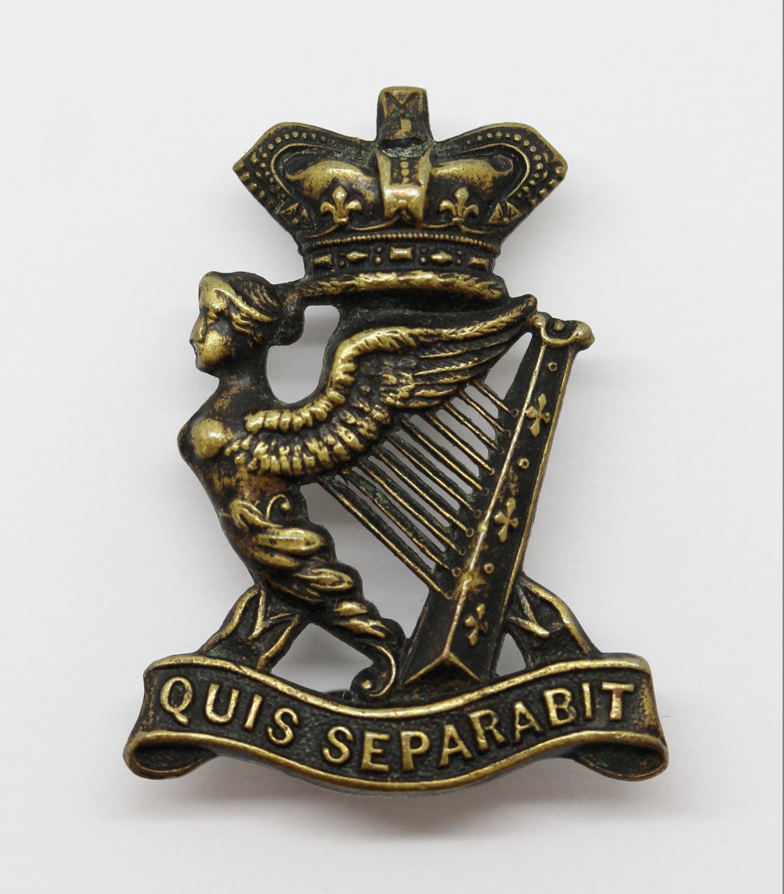Victorian Royal Irish Rifles Cap Badge