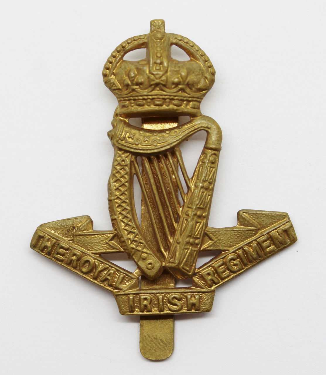 Royal Irish Regiment Cap Badge - King's Crown