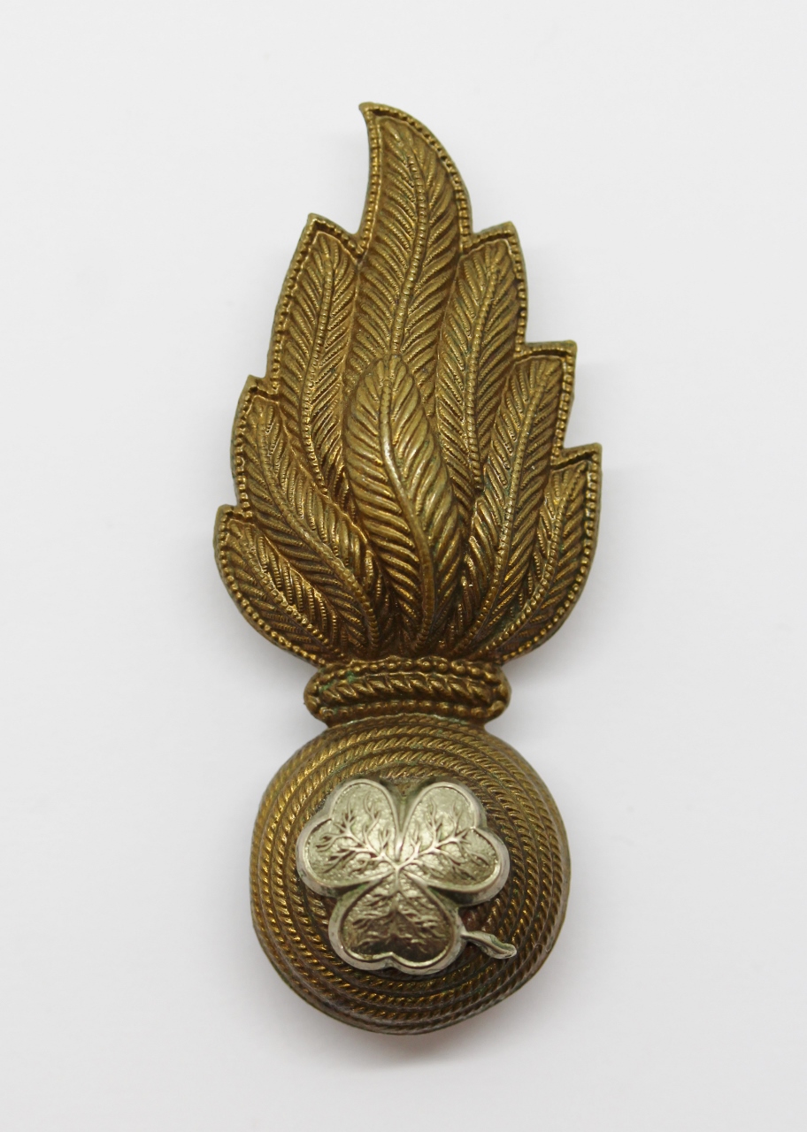 Boer War Royal Irish Fusiliers Reserve Regiment Cap Badge