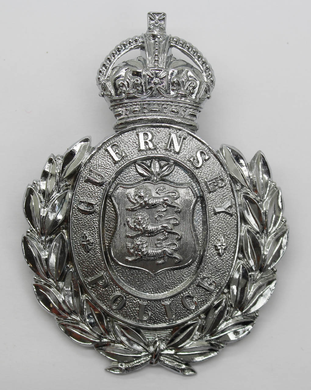 Guernsey Police Wreath Helmet Plate - King's Crown