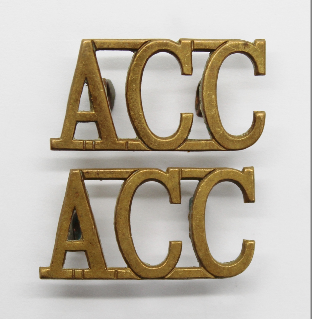 Pair of Army Catering Corps (A.C.C.) Shoulder Titles