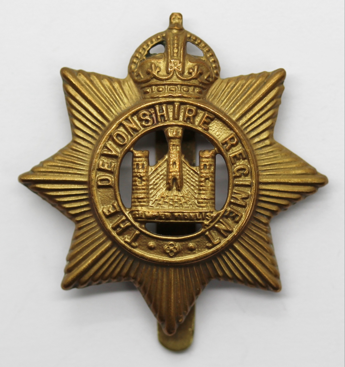 Devonshire Regiment WWI All Brass Economy Cap Badge