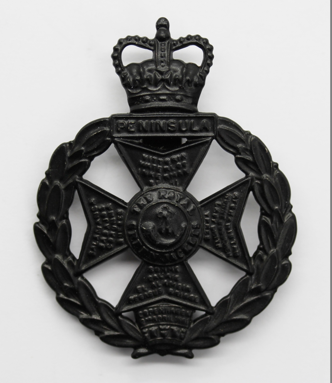 Royal Green Jackets Blackened Cap Badge - Queen's Crown