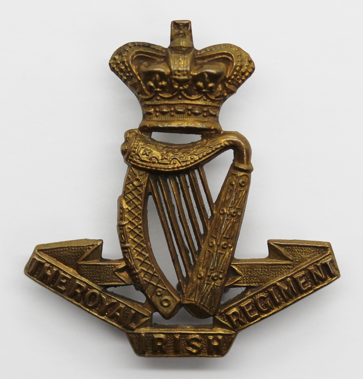 Victorian Royal Irish Regiment Cap Badge