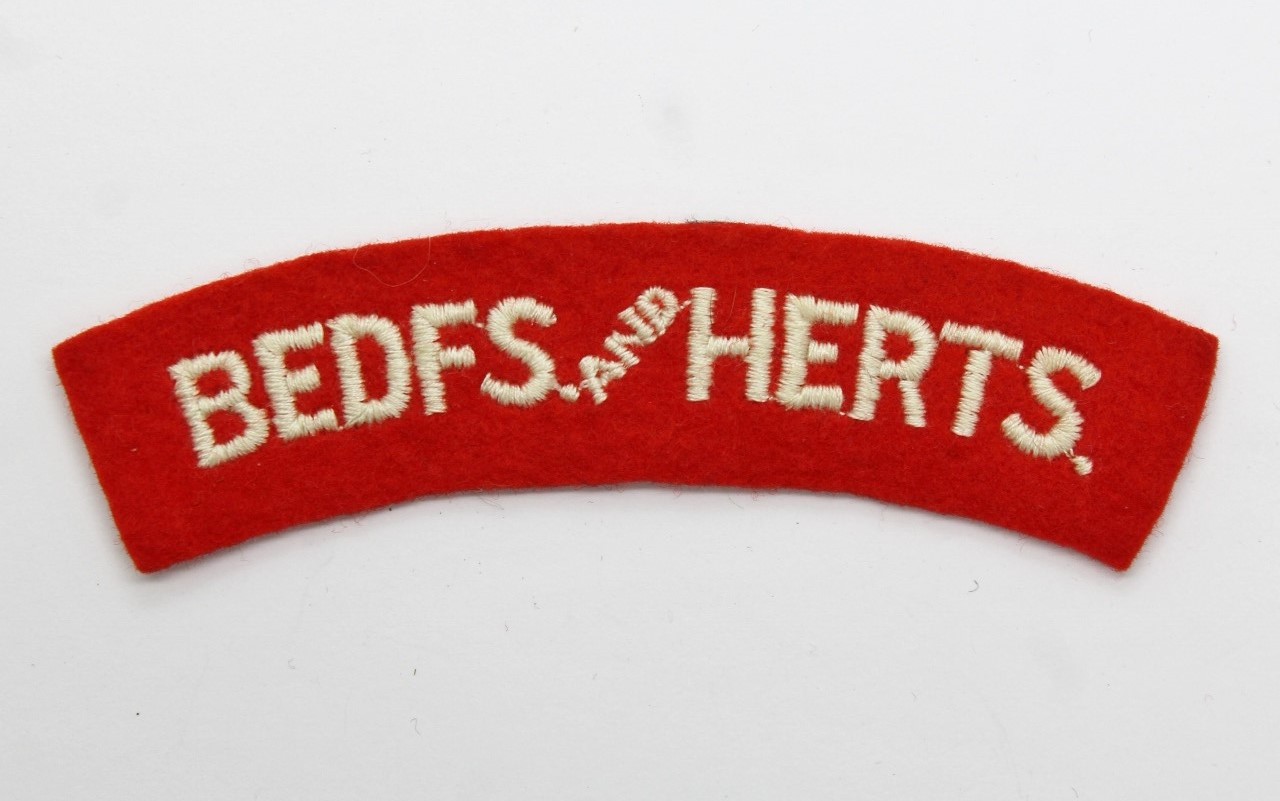 Bedfordshire & Hertfordshire Regiment (BEDFS.AND HERTS.) Cloth Shoulder Title