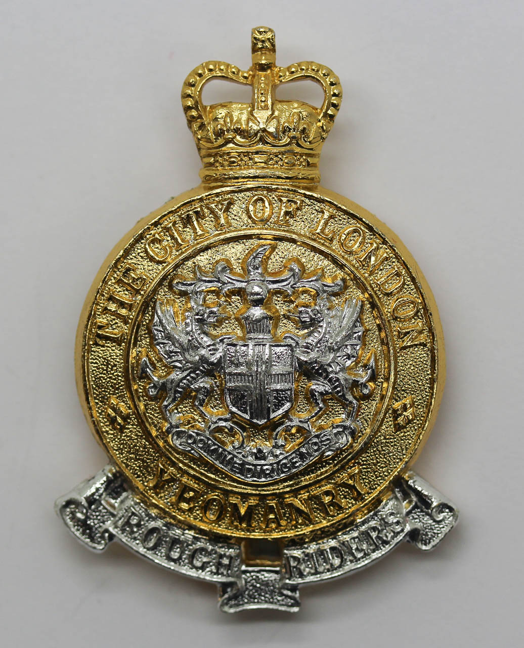 City of London Yeomanry (Rough Riders) Anodised (Staybrite) Cap Badge - Queen's Crown