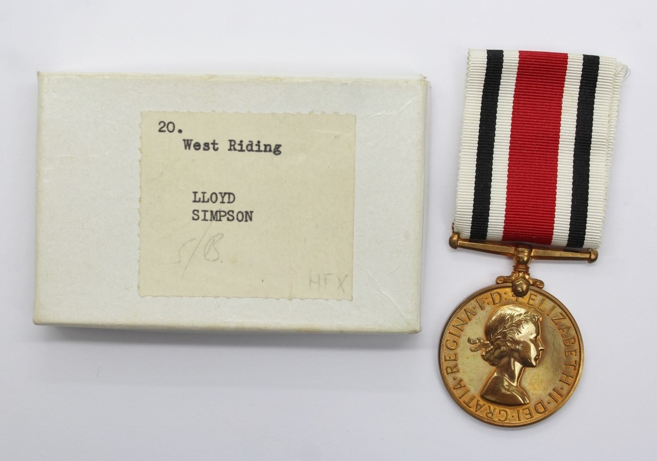 Elizabeth II Special Constabulary Long Service Medal in Box - Lloyd Simpson, West Riding Constabulary