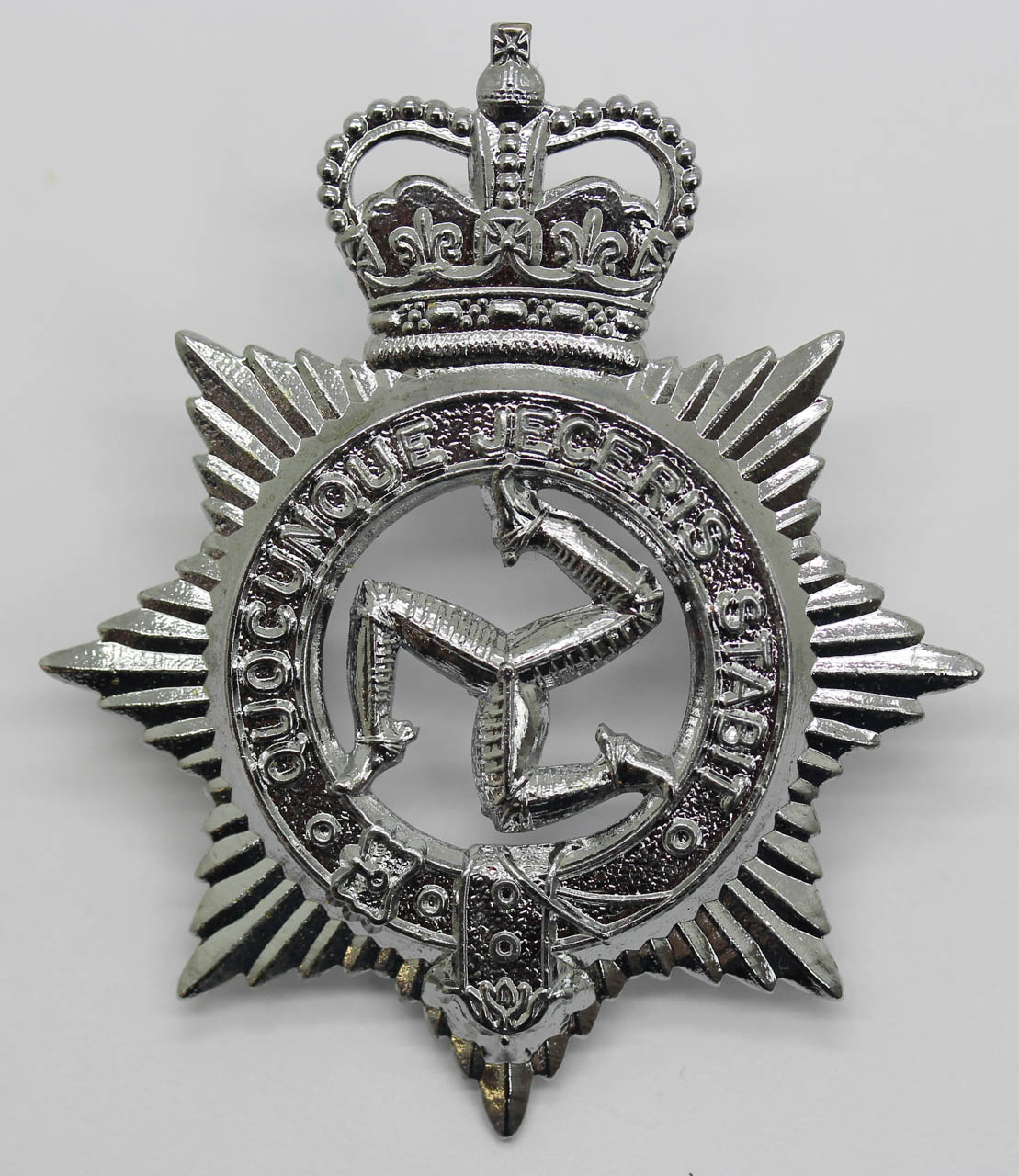 Isle of Man Constabulary Cap Badge - Queen's Crown