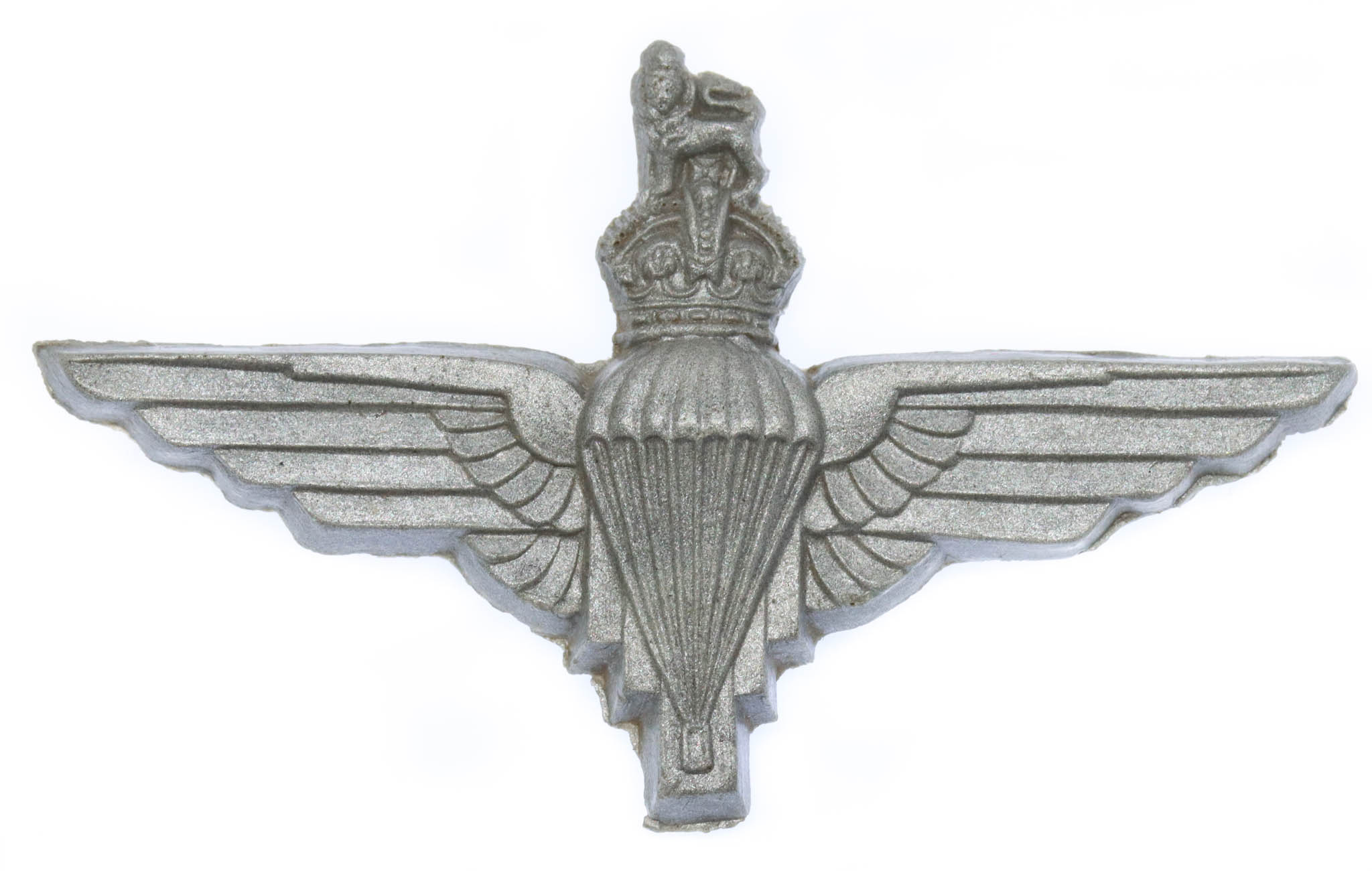 Parachute Regiment WW2 Plastic Economy Cap Badge