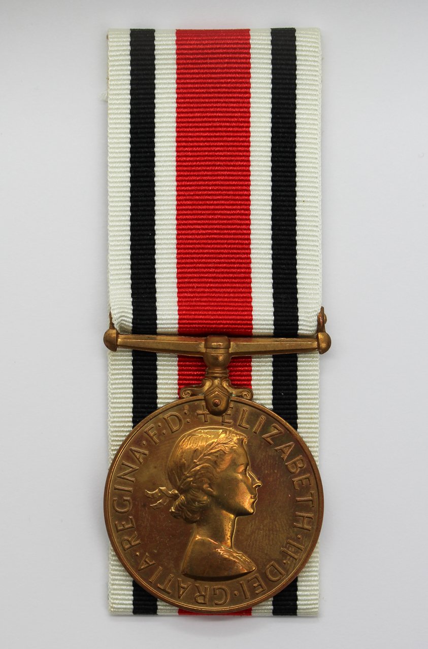 EIIR Special Constabulary Long Service Medal - Sidney H. Batt