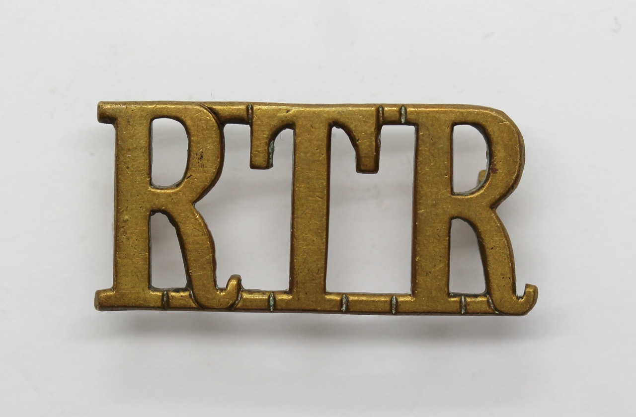 Royal Tank Regiment (R.T.R.) Brass Shoulder Title