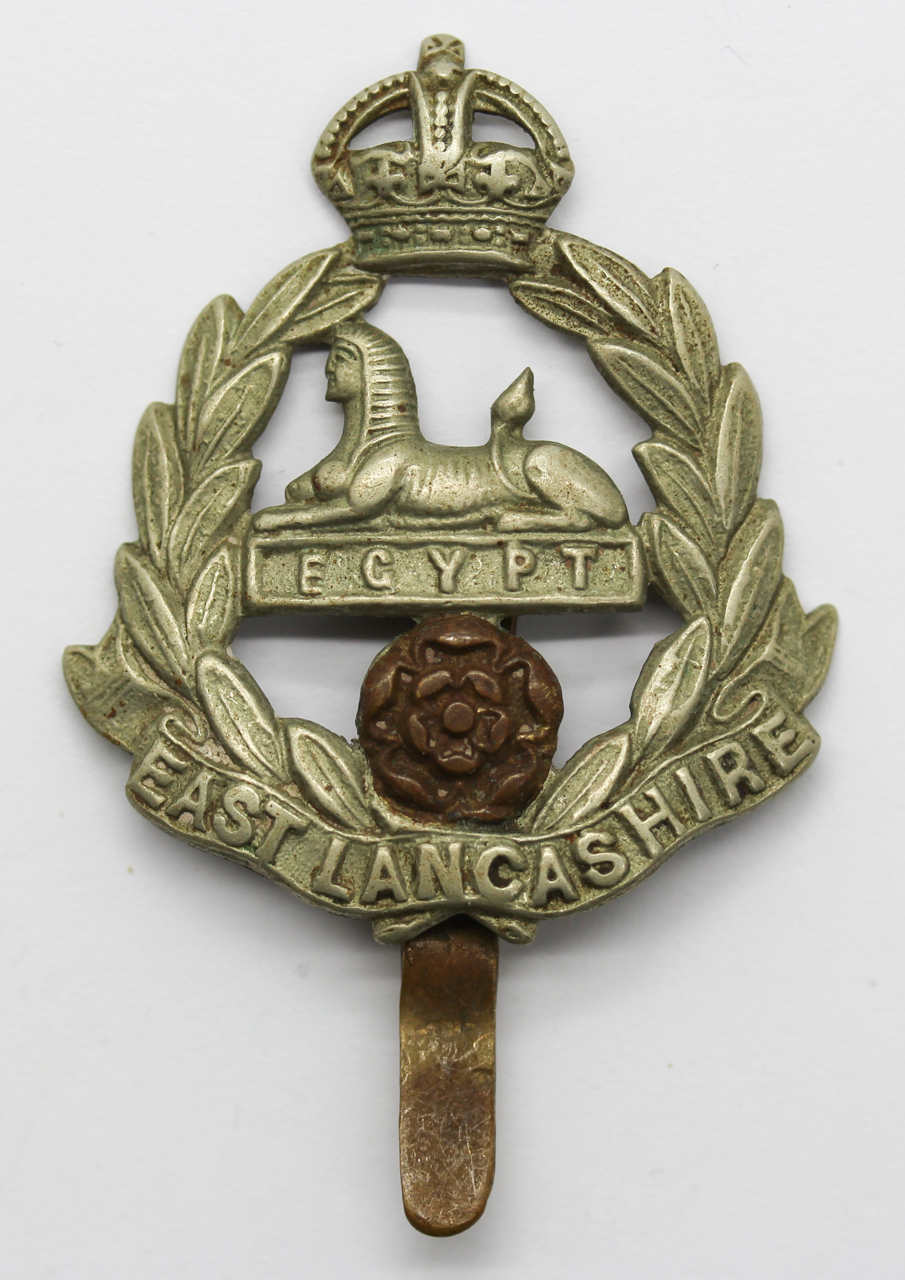 East Lancashire Regiment Cap Badge - King's Crown